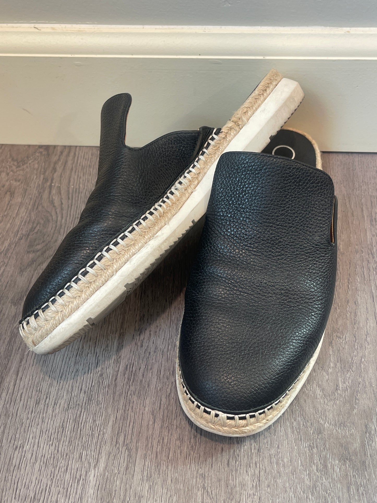 8.5 Calvin Klein Verie Backless Slip On