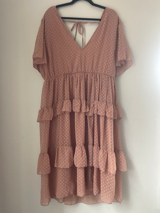 16 boohoo Mauve Swiss Dot Tiered Dress