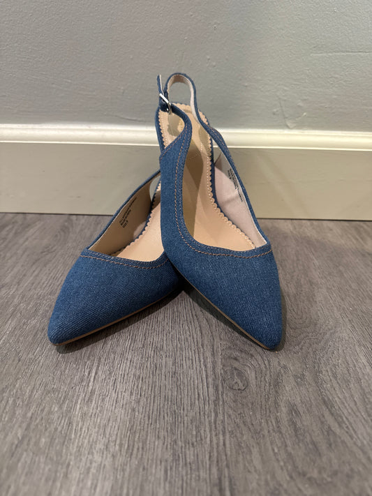9 Isaac Mizrahi Denim Kitten Heel
