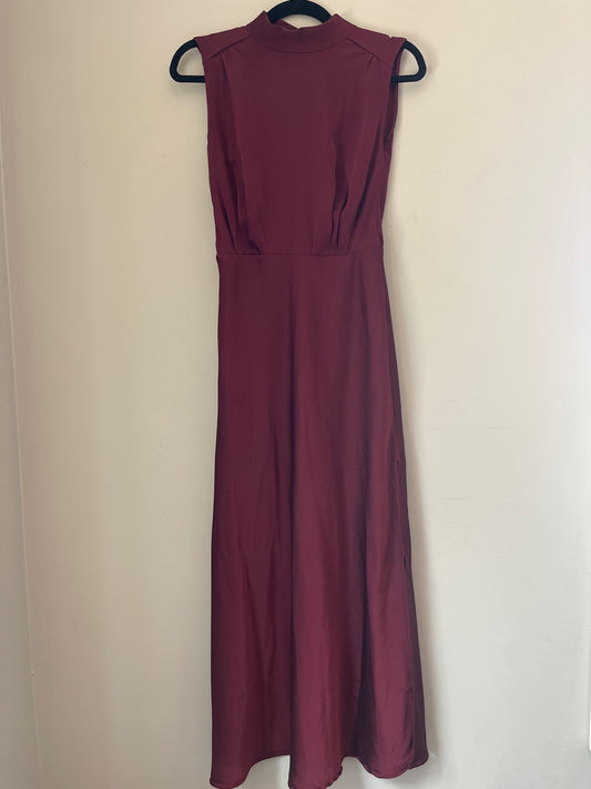 S lulus Maroon Satin Maxi