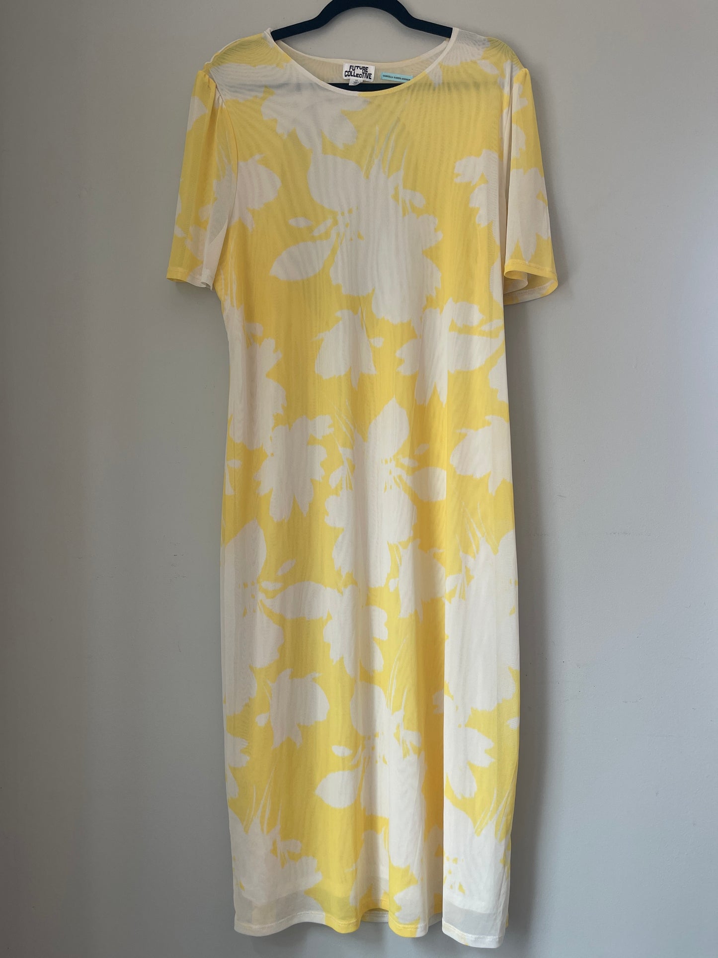 1x Future Collective Yellow Floral Mesh Dress