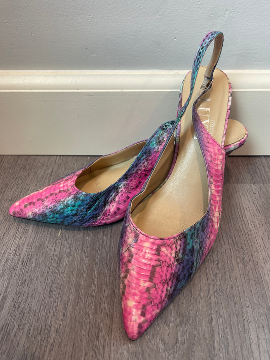 8.5 J Renee Snakeskin Slingback