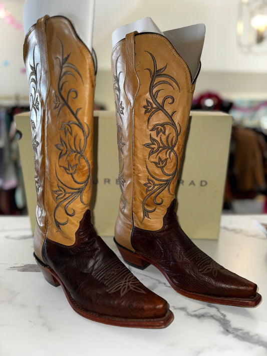 8.5 Tony Lama cowboy boots - tan and brown leather, vine-style embroidery VINTAGE