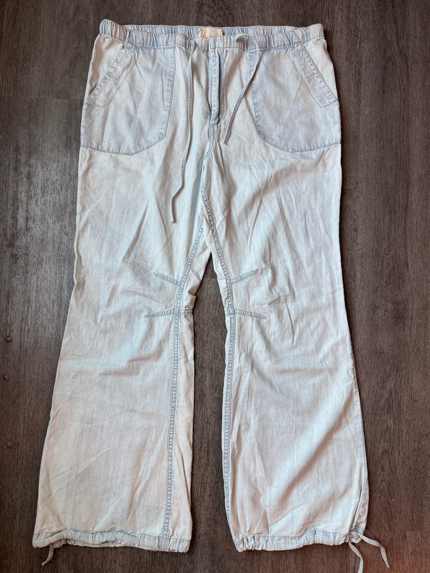 L We The Free Drawstring Jean