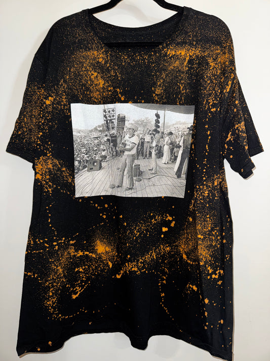 XXL Bleached splattered graphic tee